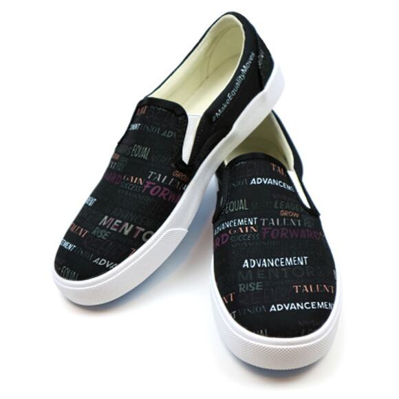 Bucketfeet Shoes - Bucketfeet Unisex Comfort Patterned Canvas Slip-On Sneakers Black Size W10/M8.5